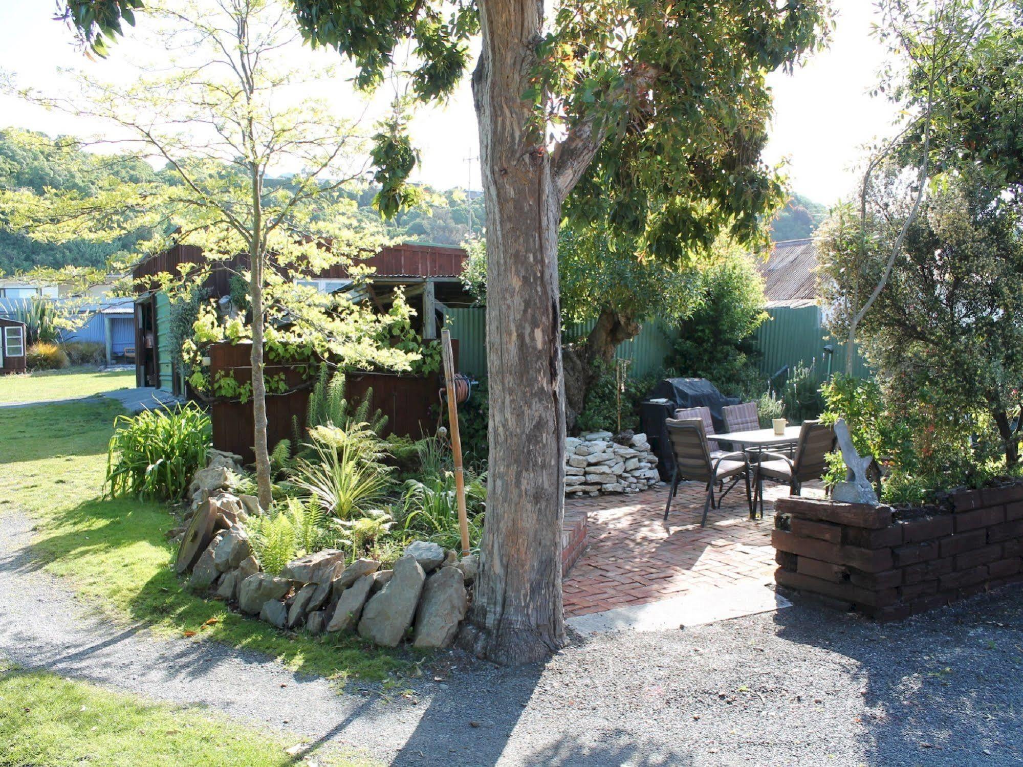 Inn The Bay Bed & Breakfast Kaikoura Buitenkant foto